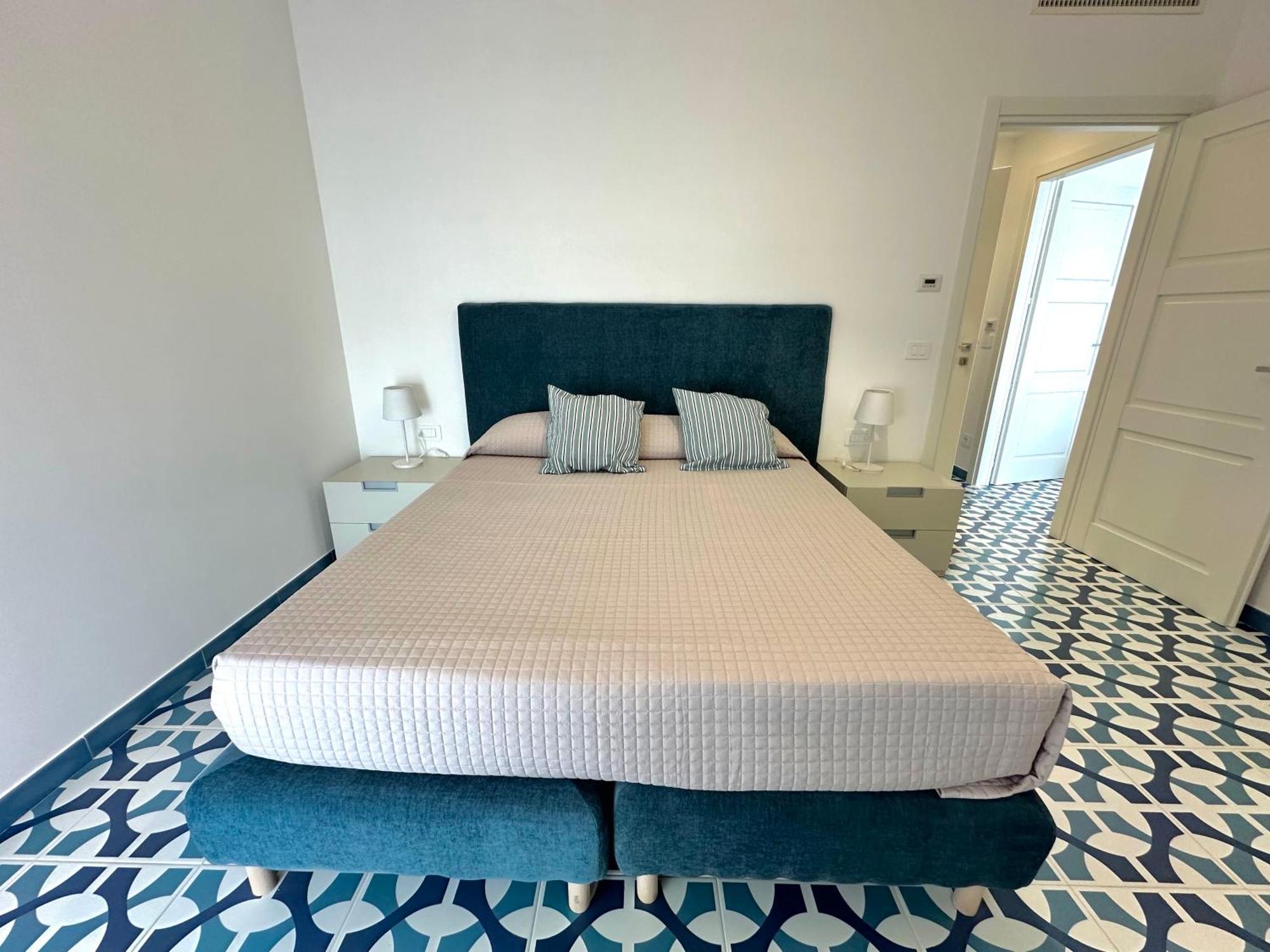 마이오리 Blumare Amalfi Coast 아파트 외부 사진