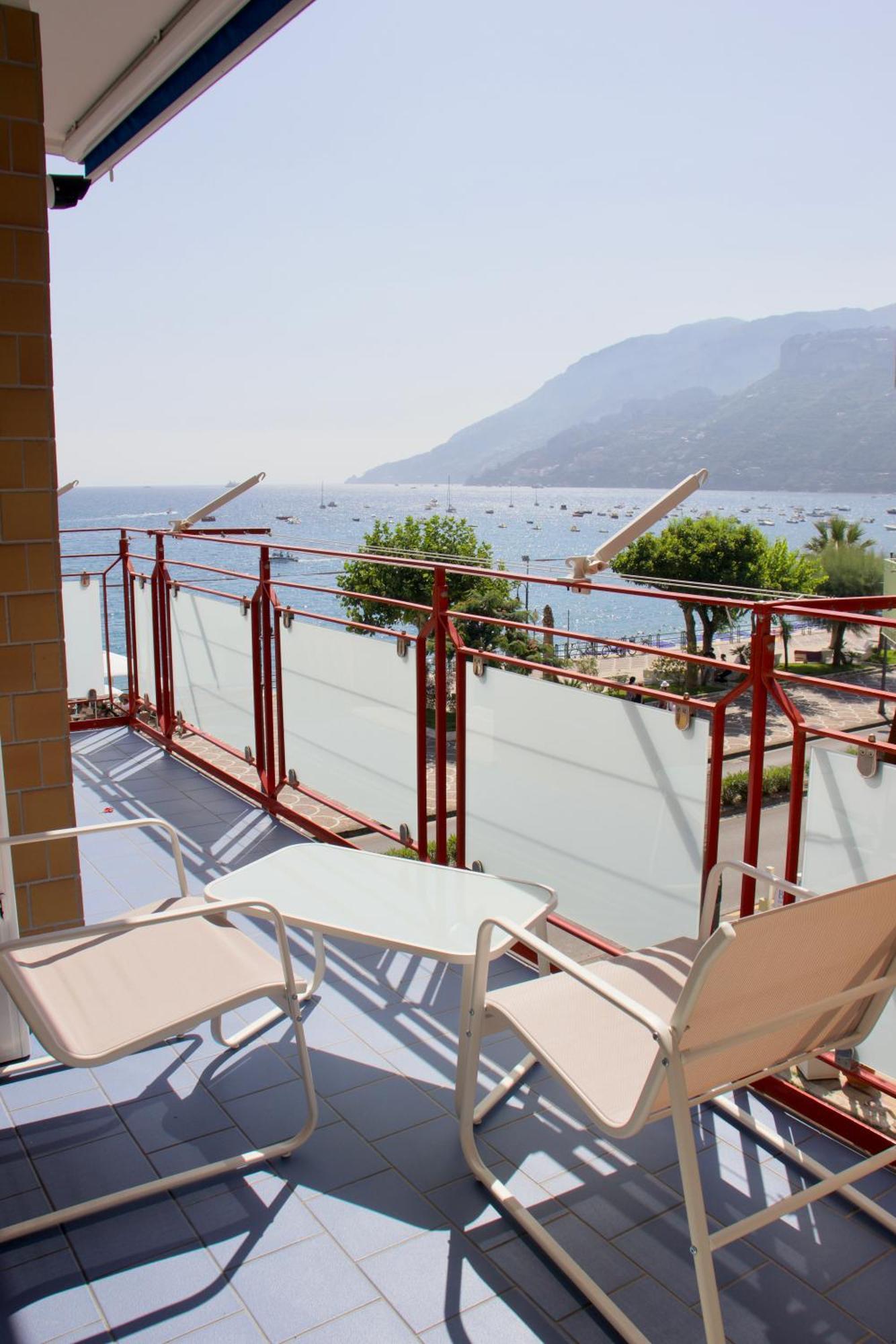 마이오리 Blumare Amalfi Coast 아파트 외부 사진